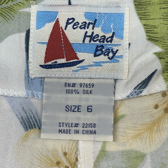 Pearl Head Bay Floral 100% Silk Skort. Size 6 - Picture 8 of 9